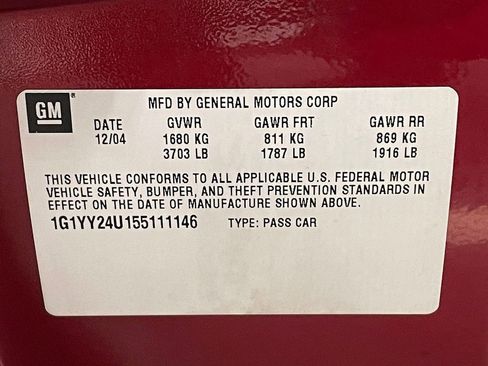 Used 2005 Chevrolet Corvette Coupe w/ Preferred Equipment Group RWD image 55