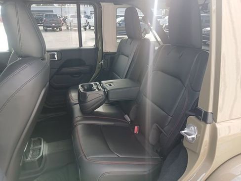 New 2026 Jeep Wrangler Unlimited Rubicon image 23