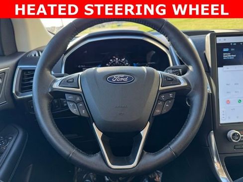 Used 2021 Ford Edge Titanium w/ Class II Trailer Tow Package AWD/4WD image 28