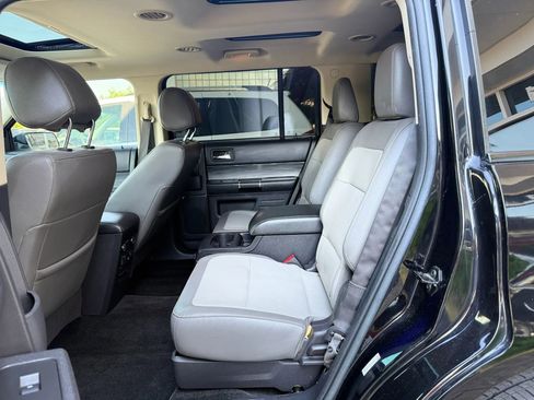 Used 2016 Ford Flex Limited w/ Equipment Group 303A AWD/4WD image 32