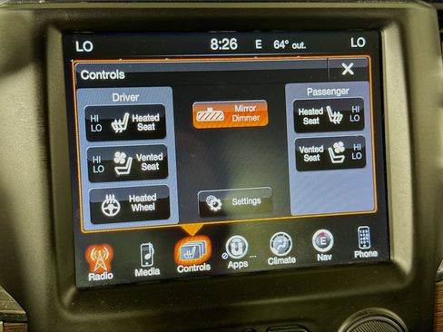 Used 2014 RAM 2500 Laramie w/ Convenience Group AWD/4WD image 27