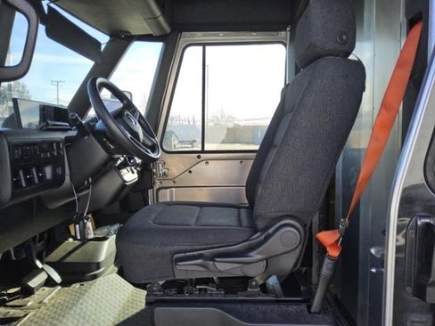 Used 2023 Chevrolet Brightdrop 600 w/ Active Safety Package 2 AWD/4WD image 13