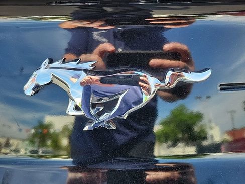 Used 2022 Ford Mustang Convertible image 20