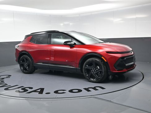 New 2026 Chevrolet Equinox EV RS FWD image 2