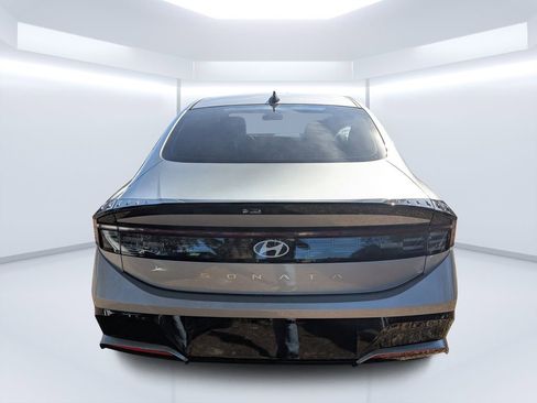 New 2026 Hyundai Sonata SEL FWD image 4