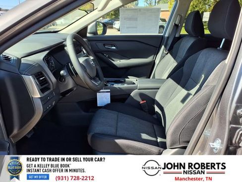 New 2026 Nissan Rogue SV FWD image 3