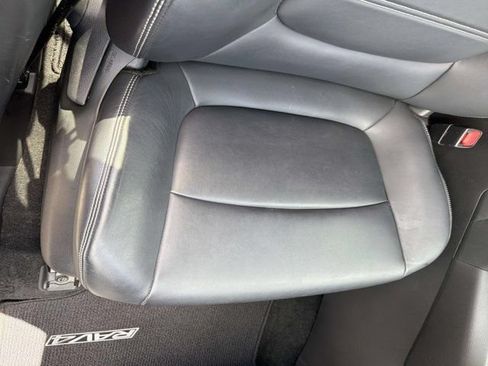 Certified 2020 Toyota RAV4 Limited FWD image 16