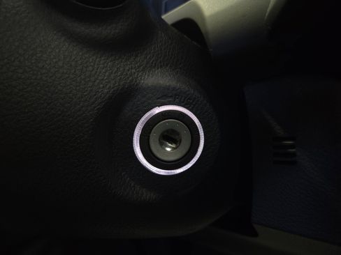 Used 2023 Toyota Tacoma SR AWD/4WD image 21