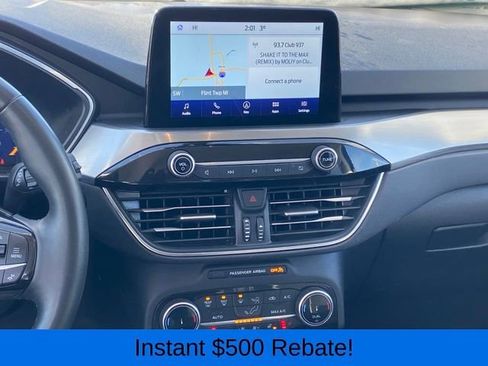 Used 2022 Ford Escape Titanium image 9