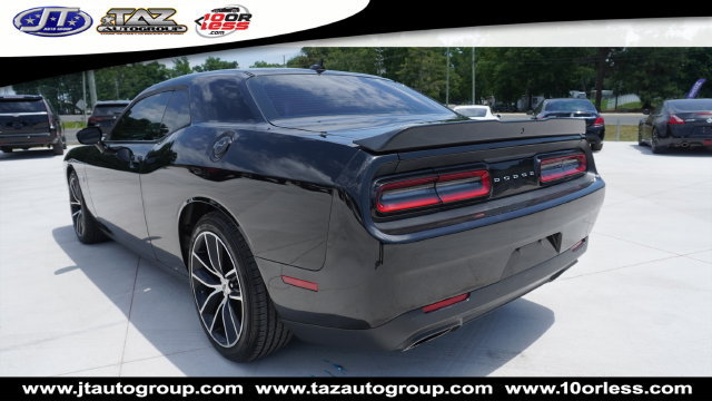 Used 2018 Dodge Challenger R/T Scat Pack RWD image 5