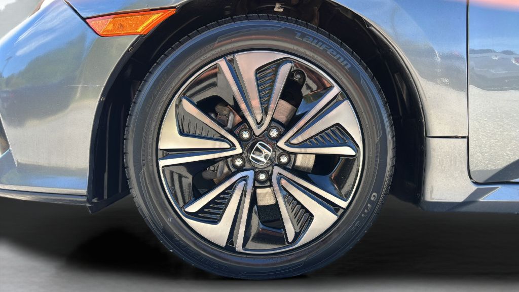 Used 2018 Honda Civic EX image 9