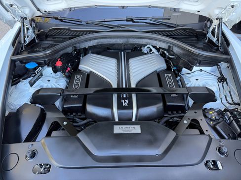 Used 2023 Rolls-Royce Cullinan image 36