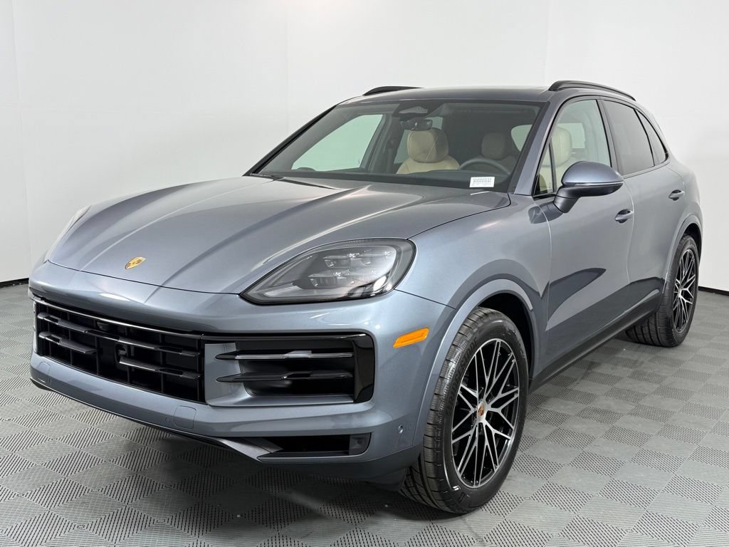 Certified 2026 Porsche Cayenne AWD/4WD image 1