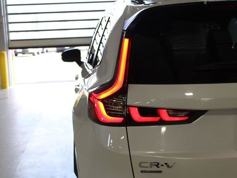 Used 2025 Honda CR-V Sport-L image 42