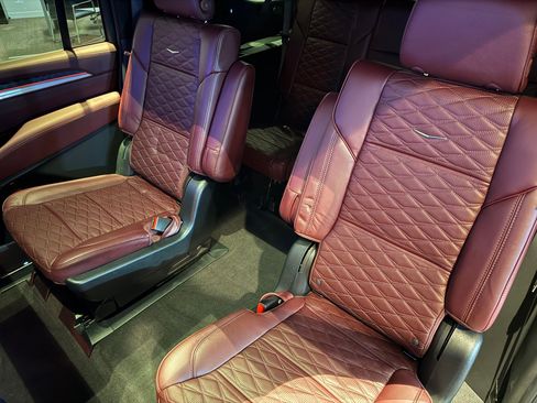 New 2025 Cadillac Escalade ESV Premium Luxury w/ Touring Package image 48