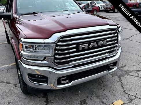 Used 2022 RAM 3500 Limited AWD/4WD image 32