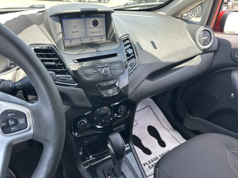 Used 2019 Ford Fiesta SE w/ Equipment Group 201A FWD image 4