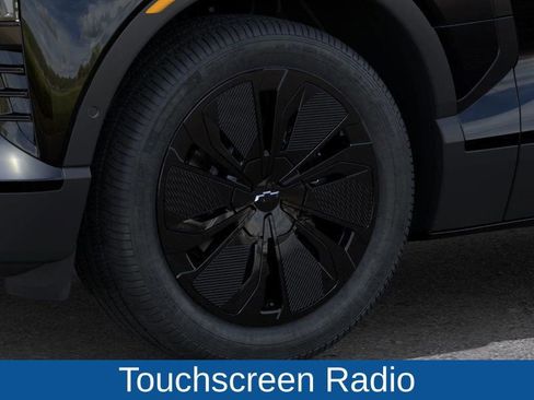 New 2026 Chevrolet Blazer EV LT image 9