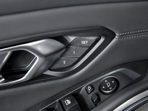 Used 2023 BMW M3 Competition AWD/4WD image 19