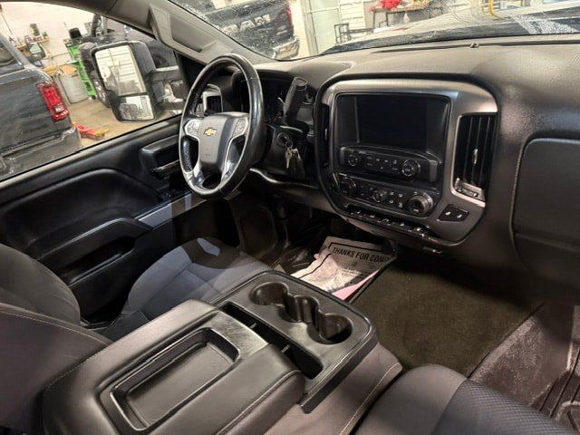 Used 2017 Chevrolet Silverado 2500 LT w/ Midnight Edition AWD/4WD image 13