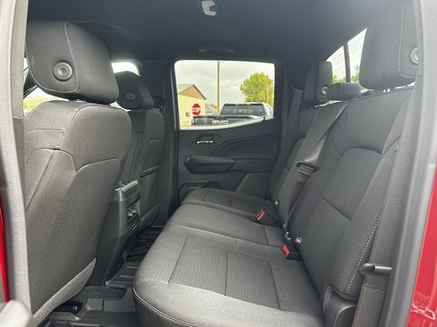 New 2026 GMC Canyon Elevation w/ Convenience Package image 14