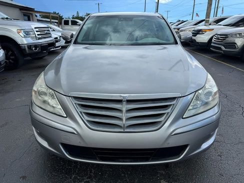 Used 2011 Hyundai Genesis 3.8 w/ Technology Pkg 4 image 3