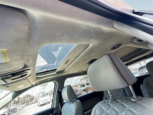 Used 2021 Hyundai Palisade Calligraphy image 25