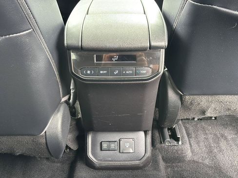 Used 2021 Toyota Highlander Limited AWD/4WD image 14
