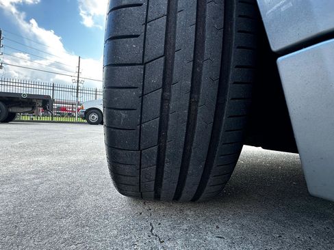 Used 2006 BMW M6 Coupe image 72