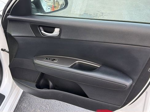 Used 2019 Kia Optima LX image 33