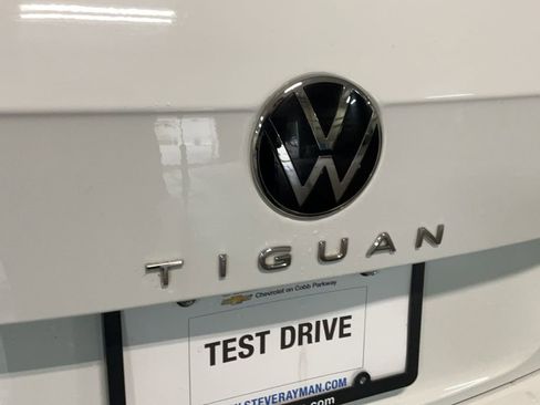 Used 2023 Volkswagen Tiguan S FWD image 29