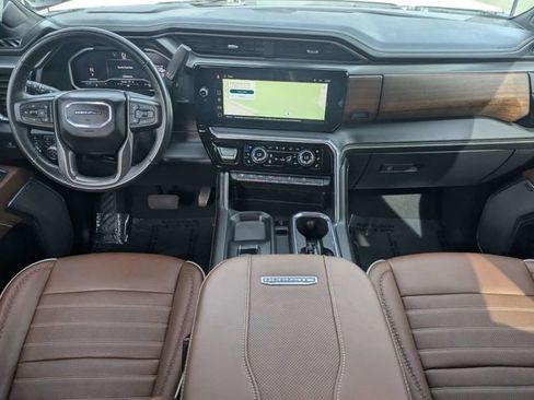 Used 2024 GMC Sierra 2500 Denali Ultimate image 19