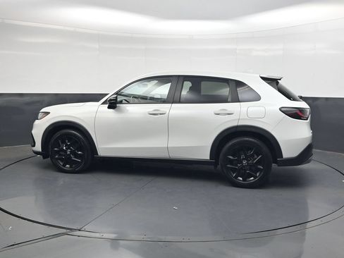 Used 2023 Honda HR-V Sport image 7