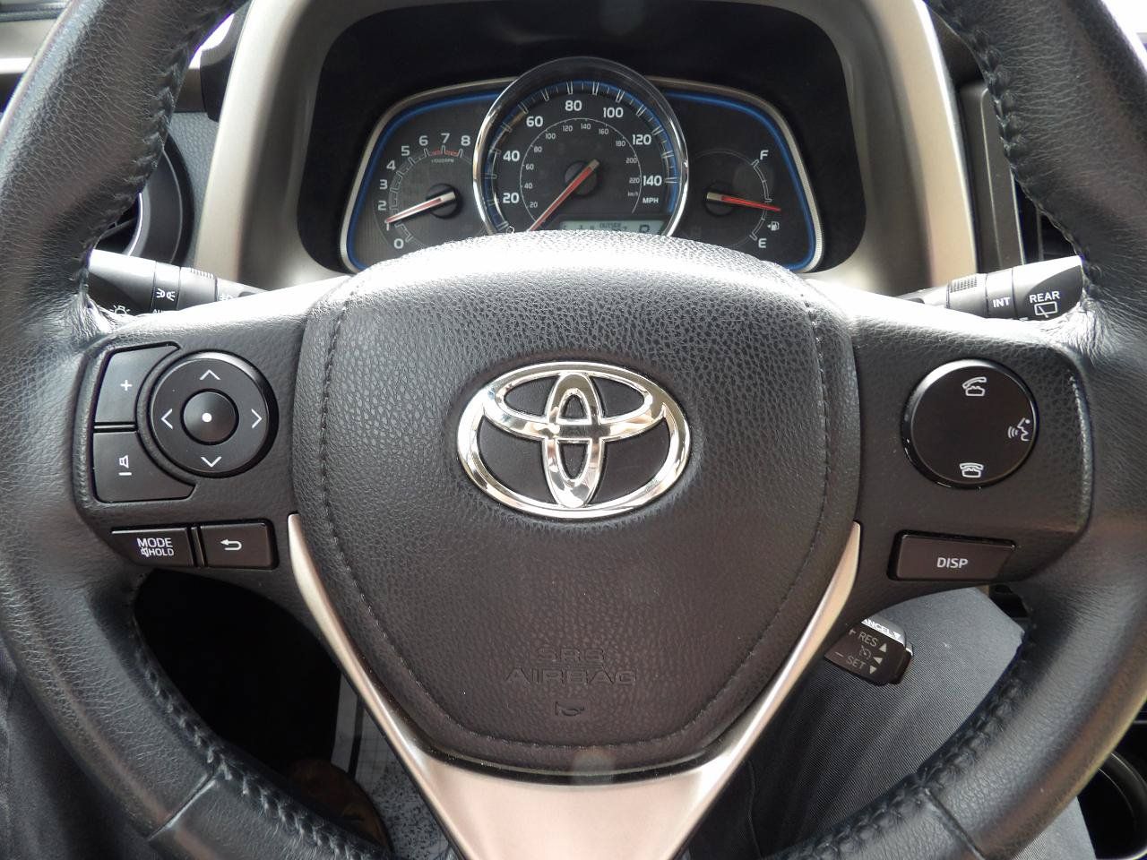 Used 2014 Toyota RAV4 Limited AWD/4WD image 15