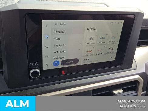 Used 2025 Toyota Tacoma SR5 AWD/4WD image 22