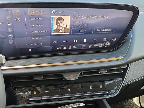 New 2026 Buick Envision Avenir AWD/4WD image 16