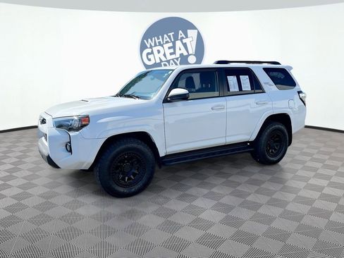 Used 2020 Toyota 4Runner TRD Off-Road image 1