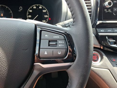 Certified 2026 Honda Odyssey EX-L image 25