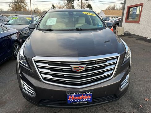 Used 2018 Cadillac XT5 Luxury w/ Driver Awareness Package image 5