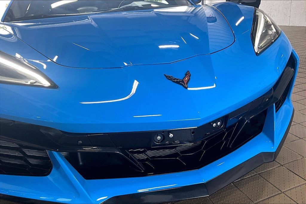 Used 2024 Chevrolet Corvette Z06 RWD image 22