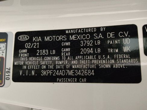 Used 2021 Kia Forte LXS FWD image 33