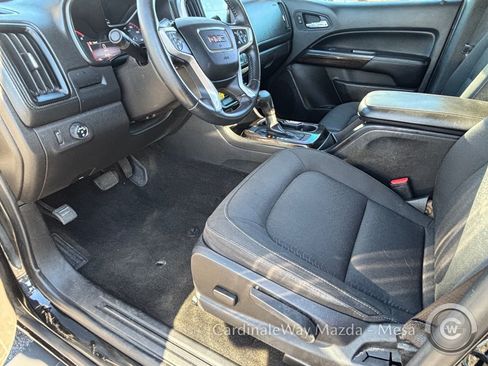 Used 2015 GMC Canyon SLE w/ SLE Convenience Package image 19