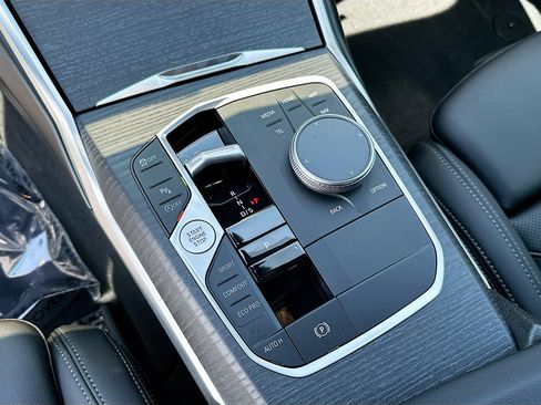 New 2025 BMW 330i Sedan w/ Premium Package RWD image 16