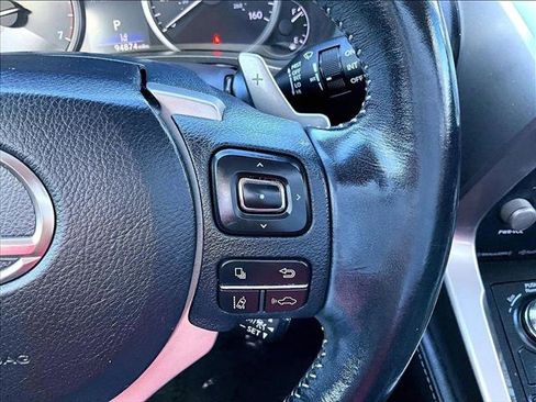 Used 2018 Lexus NX 300 FWD image 21