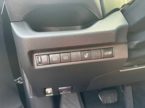 Used 2023 Toyota RAV4 SE w/ Weather & Moonroof Package AWD/4WD image 29