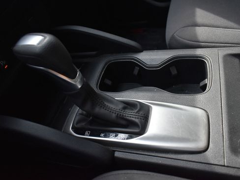 Used 2022 Nissan Frontier S w/ Technology Package RWD image 28