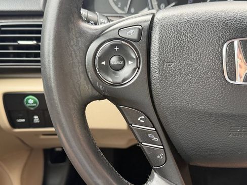 Used 2013 Honda Accord EX-L image 21