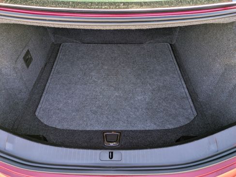 Used 2014 Cadillac XTS Luxury w/ Driver Awareness Package image 18