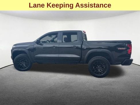 Used 2025 Chevrolet Colorado Trail Boss AWD/4WD image 6