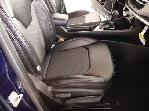 Used 2024 Jeep Compass Latitude image 13